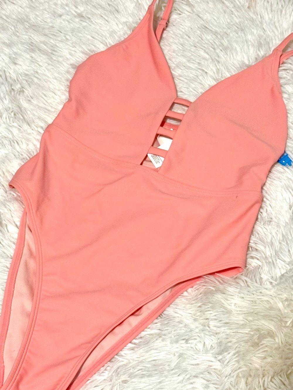 NWT Cupshe Pink V-Neck One-Piece Swimsuit Size XS
